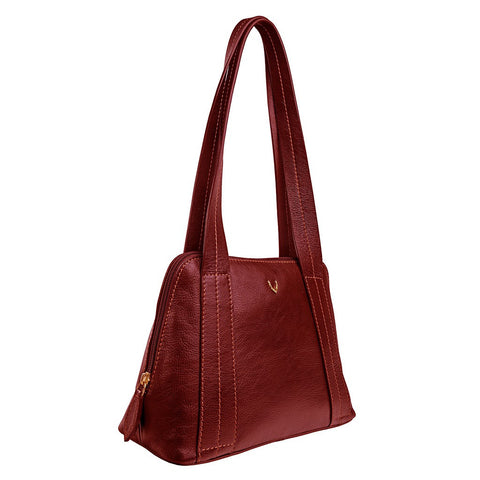 Cerys Small Leather Shoulder Bag in Red