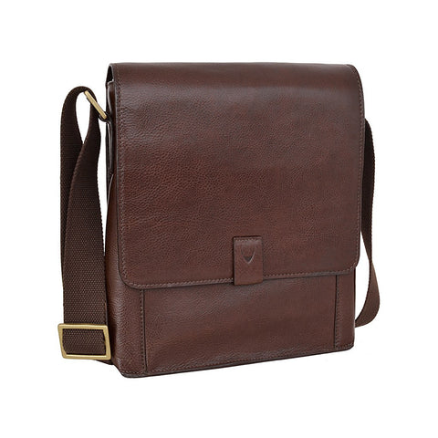 Aiden Medium Leather Messenger Bag in Brown