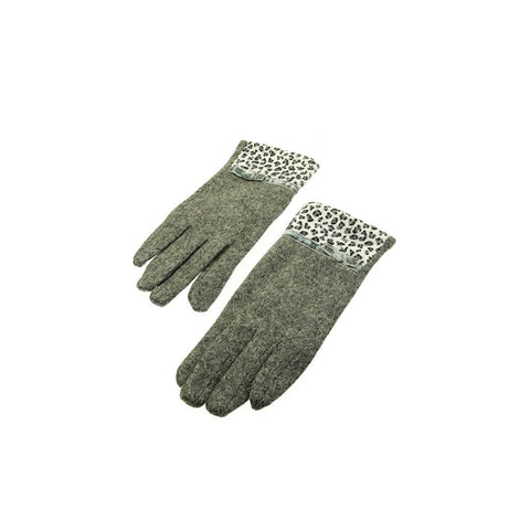 Gray Wool Blend Fuzzy Leopard Printed Gloves